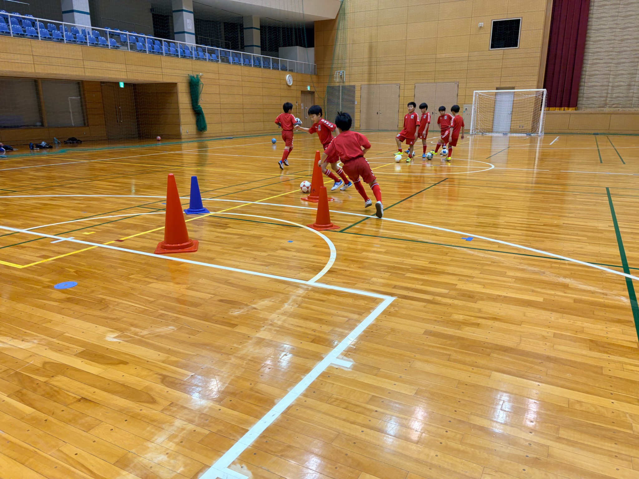【北名古屋校・愛西校・NAS稲沢校・岩倉校】中学校の部活動廃止後、子どもたちがボールを蹴る場所として