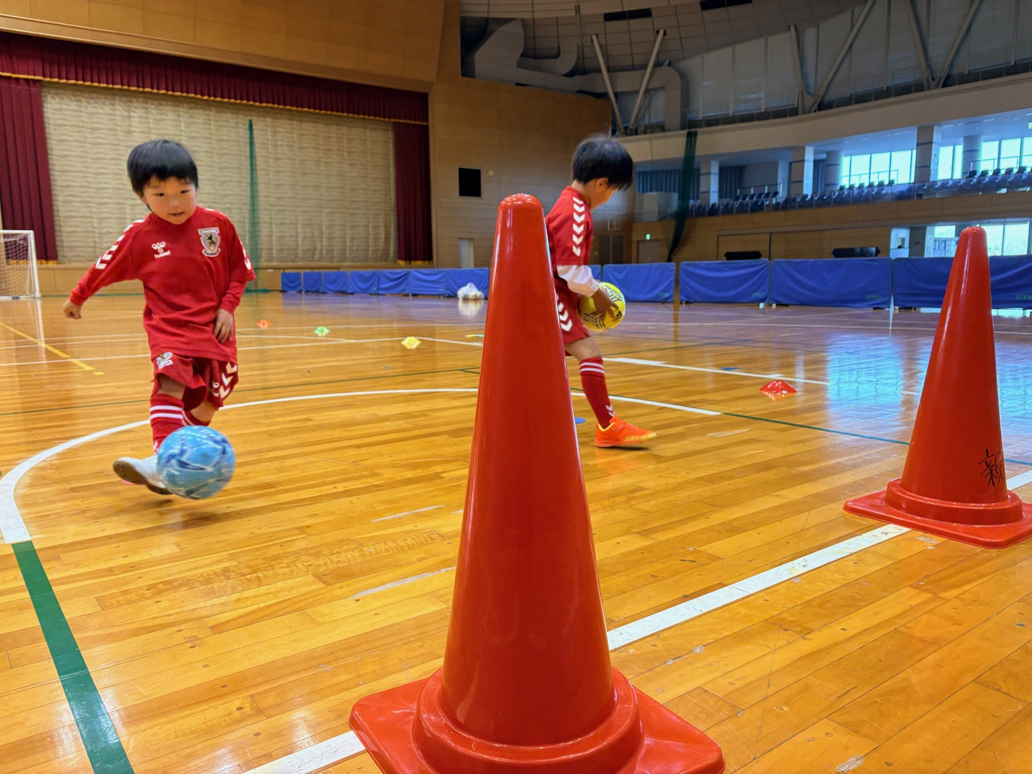 【北名古屋校・愛西校・NAS稲沢校・岩倉校】名古屋オーシャンズフットサルスクールが育む「できた！」の積み重ね