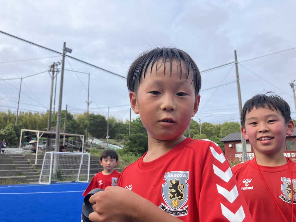 名古屋オーシャンズフットサルスクール桑名校で活動する子どもたちの様子